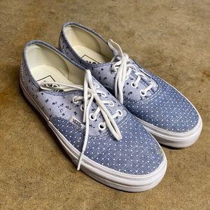 Vans - Chambray print. Womens 7.5.